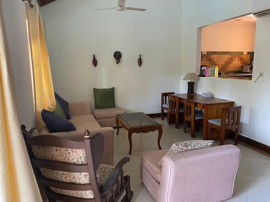 2Bhk Pool Facing Beachside Luxury Homestay In South Goa Беталбатим Экстерьер фото